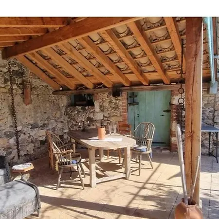 Vakantiehuis Maison De Village Atypique A 150 M De La Riviere Saint-Bauzille-de-Putois