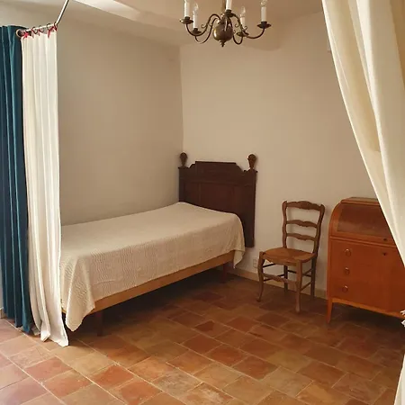 Maison De Village Atypique A 150 M De La Riviere *